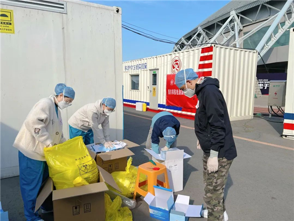 北京大学第三医院援吉核酸检测国家医疗队