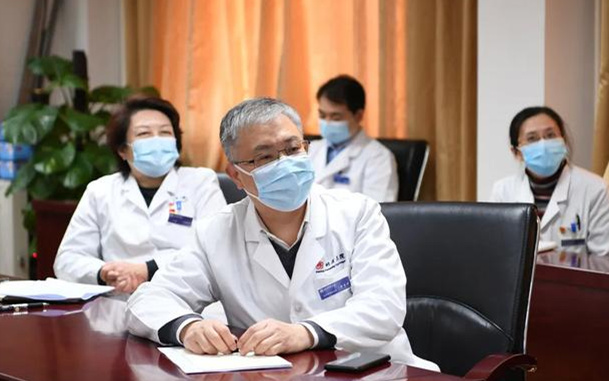 北京大学第三医院国家援鄂抗疫医疗队四位队员一线入党