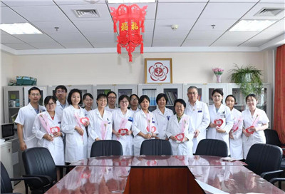 北京医师协会领导为我院医师带来节日问候