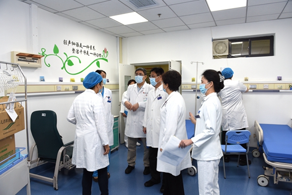 国庆、中秋前夕我院院领导行政查房