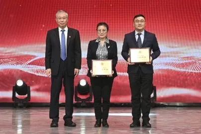 踔厉奋发开新局 勇毅前行谱新篇 北医三院召开2022年度总结表彰大会