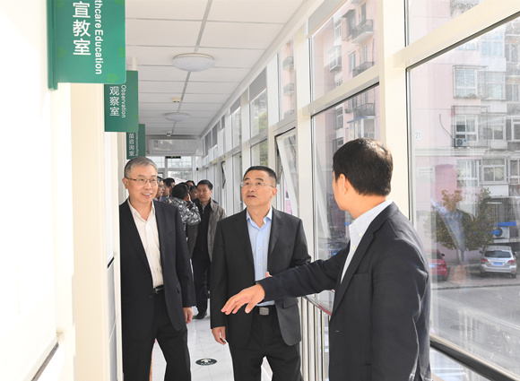 北京大学第三医院首都机场街道东平里社区卫生服务站揭牌