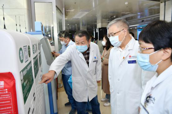 国庆、中秋前夕我院院领导行政查房