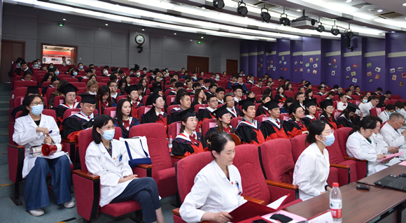 北京大学第三医院2021届毕业典礼举行