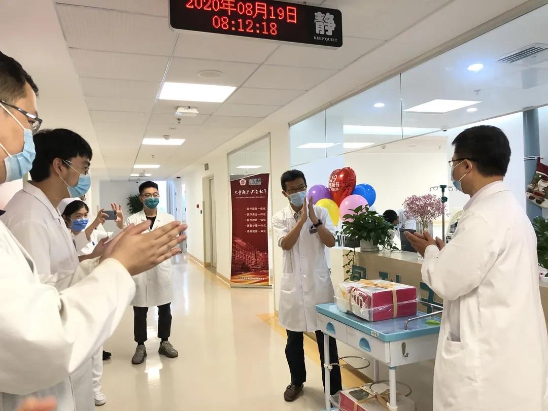 感恩有您 医路陪伴—北医三院骨科全体医务人员庆祝医师节活动