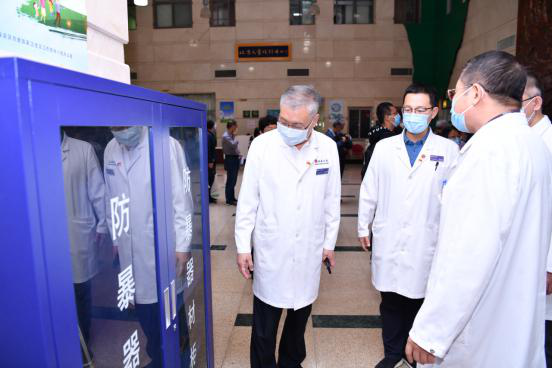 国庆、中秋前夕我院院领导行政查房