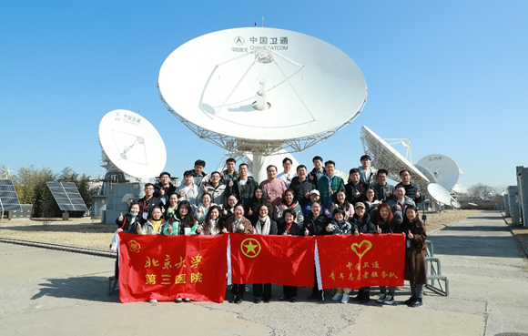 团委到中国卫通开展“学雷锋”青年志愿服务活动