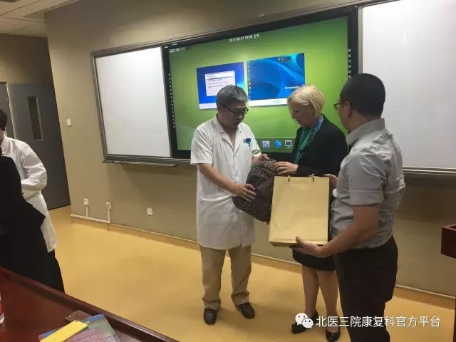 南加州大学OT主任来华分享美OT百年发展史