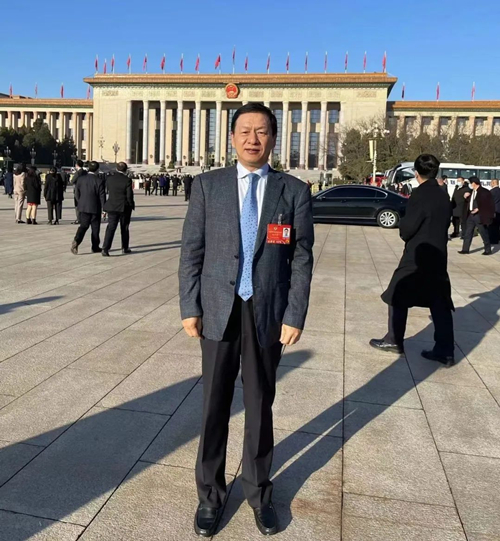 北医三院全国人大代表刘忠军、全国政协委员陈仲强建言献策