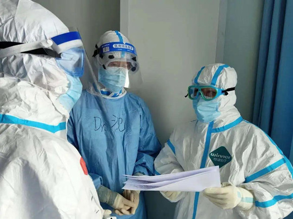 北医三院副院长沈宁荣获2020年度“感动海淀”十大文明人物称号