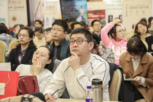 皮肤科举办北京大学皮肤肿瘤与银屑病高峰论坛